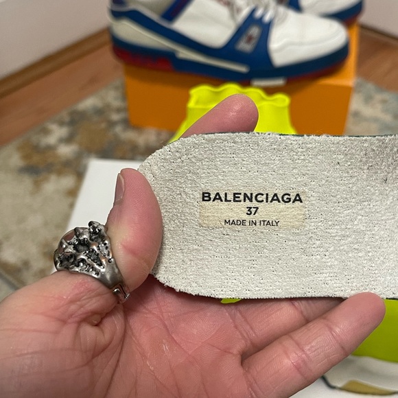 EUC Women Sz 7 (Euro Sz 37) Balenciaga Speed Trainer With BB Neon/Bright Yellow - Picture 11 of 17